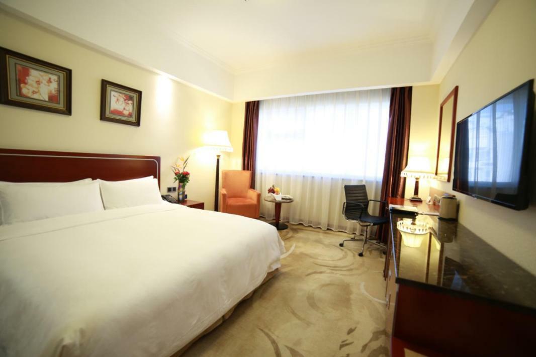 Kerren Hotel Dalian Bagian luar foto