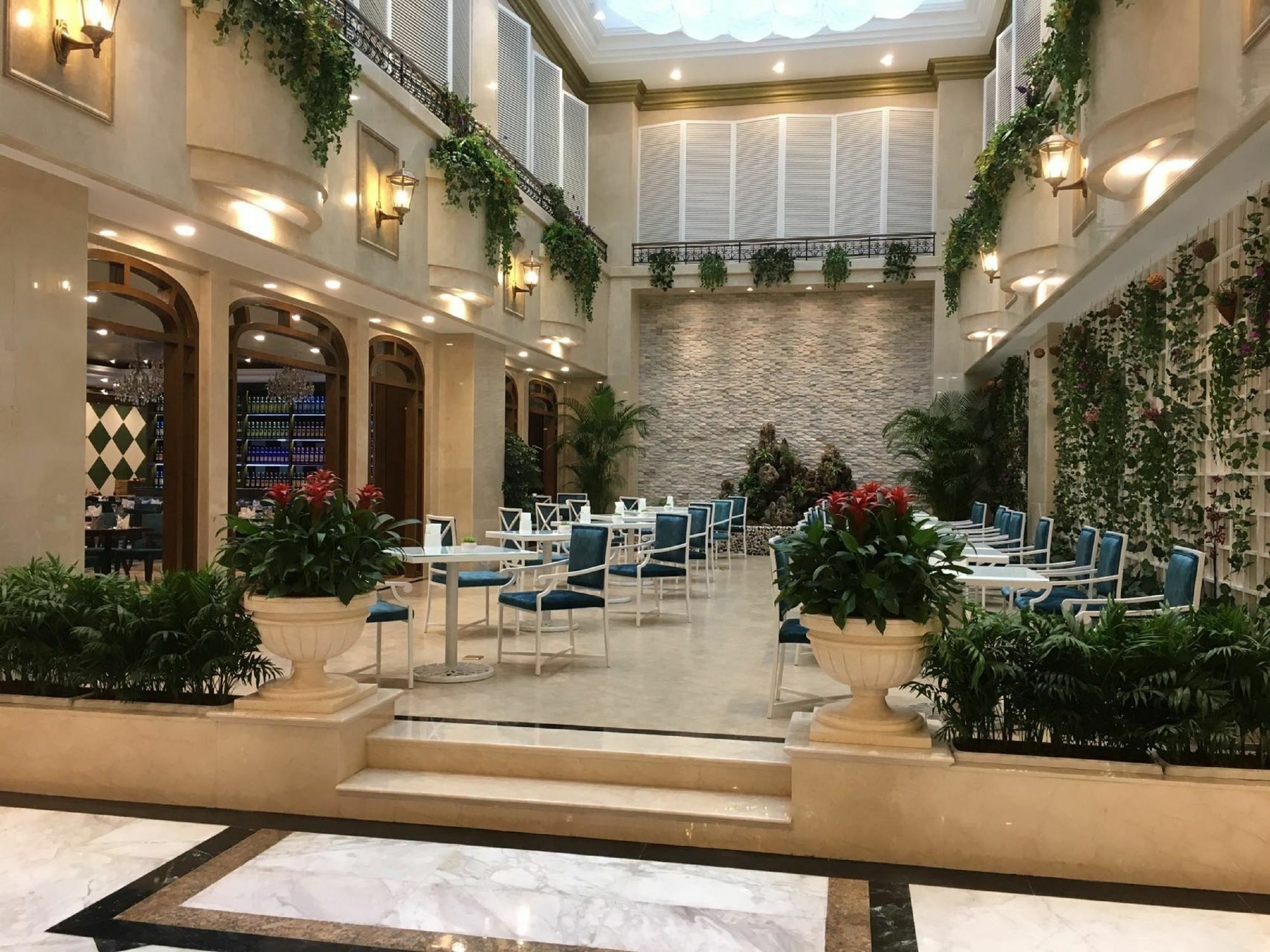 Kerren Hotel Dalian Bagian luar foto